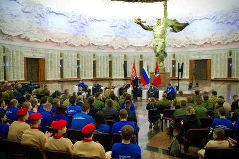 Депутату Ярославской областной Думы вручили медаль «За храбрость»