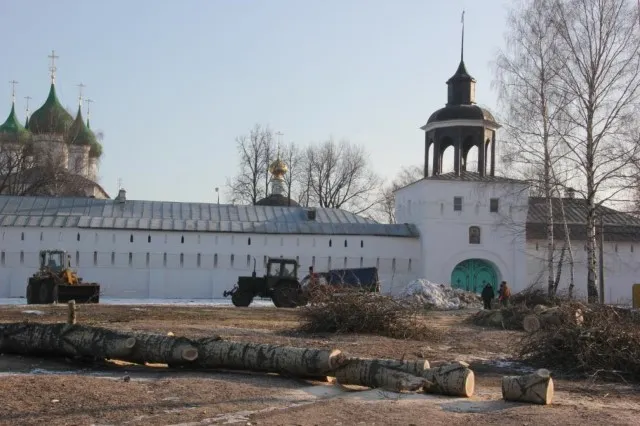 В Ярославле началась подготовка к 700-летию Толгского монастыря. С фото