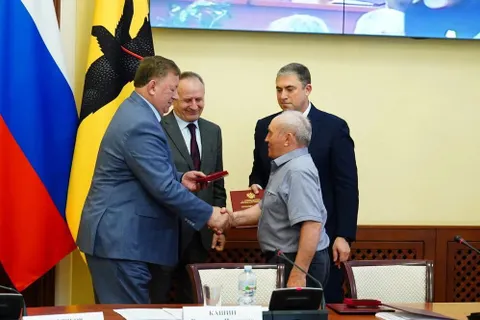 Ярославцам вручили награды за успехи в сфере агропромышленного комплекса