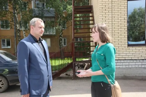В Ярославле комиссия обследовала территорию вокруг магазинов и ларьков