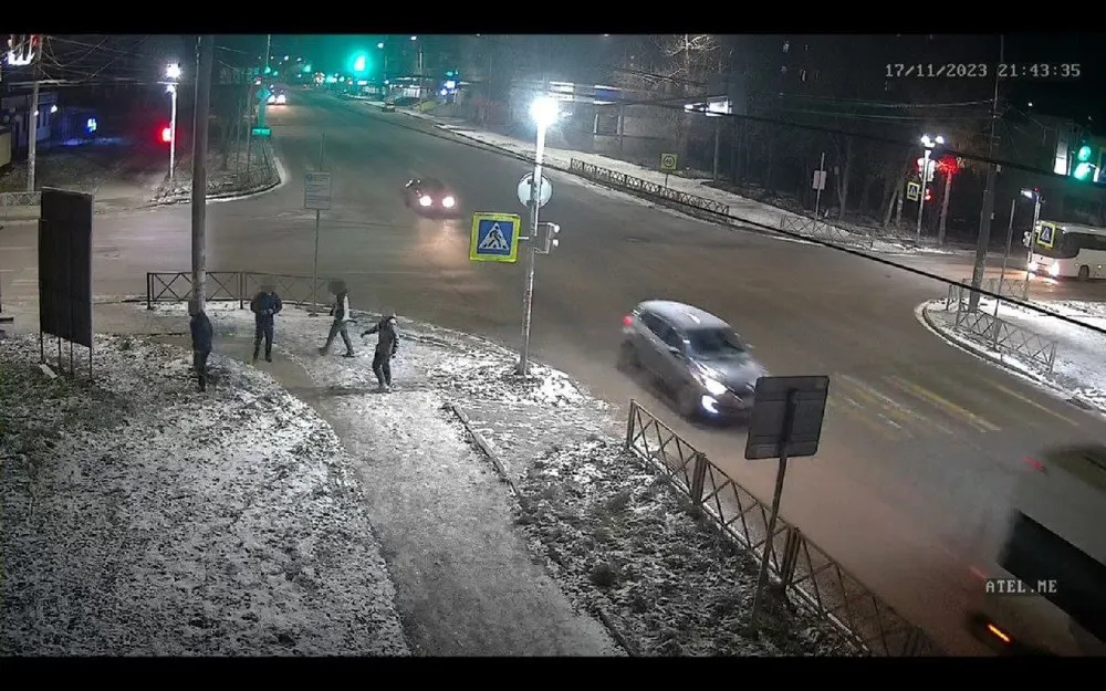 В Рыбинске трех подростков осудили за нападение на случайного прохожего