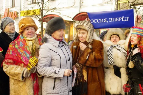 В Ярославле прошел «Забег в валенках». С фото
