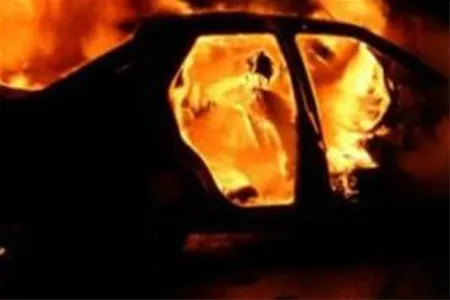 В Ярославской области нашли труп таксиста в озере, а его машину - сожженной