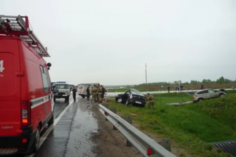 В ДТП под Ярославлем один человек погиб, двое травмированы