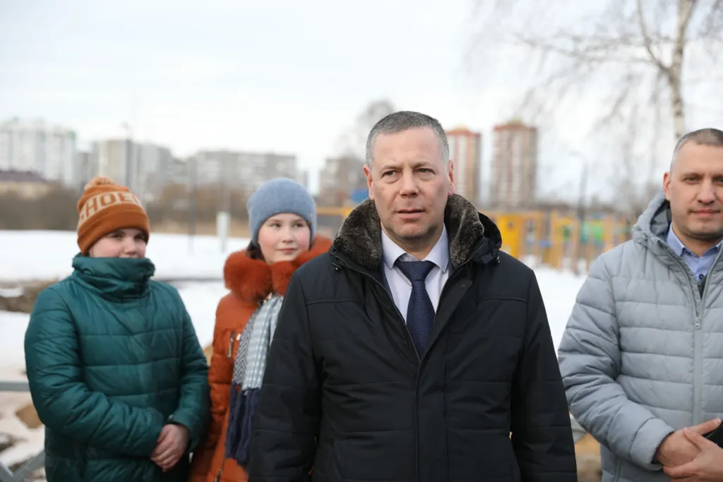 Михаил Евраев обсудил с активистами обустройство «Озерной гривки»