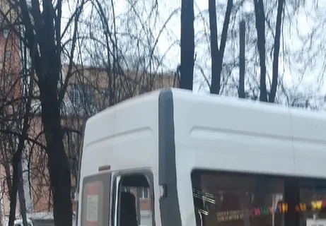 «Водитель лепетал про тормоза»: в Ярославле столкнулись две маршрутки