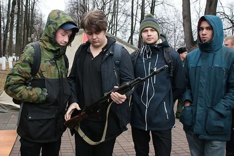 Промсвязьбанк выступил партнером акции по отбору контрактников