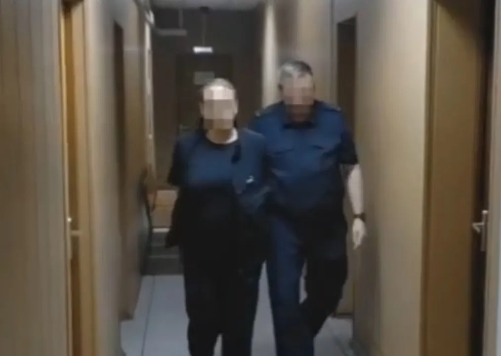 В Рыбинске арестовали женщину, ударившую сотрудницу магазина