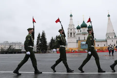 В Ярославле празднуют День Победы