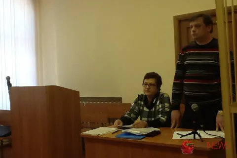 В Кировском суде Ярославля сегодня решается вопрос о мере пресечения для Ивана Менько