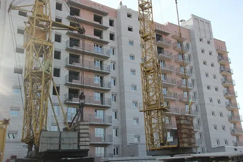 Председатель муниципалитета Ярославля посетил строительные объекты АО «Ярославльзаказчик»