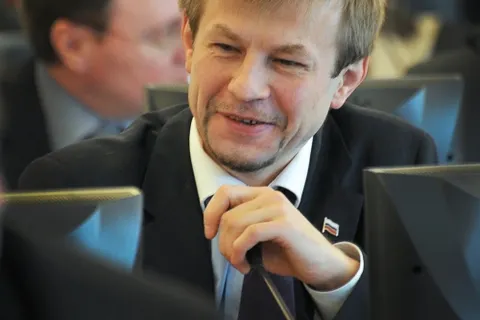 Депутаты муниципалитета Ярославля готовятся заслушать ежегодный отчет мэра города о проделанной работе. Фоторепортаж