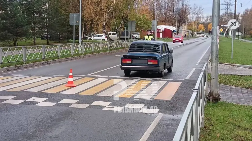 В Рыбинске девочку сбили на пешеходном переходе возле школы