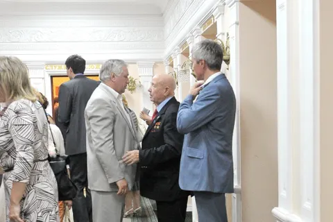 Депутат муниципалитета Ярославля Виктор Волончунас отмечает День Рождения