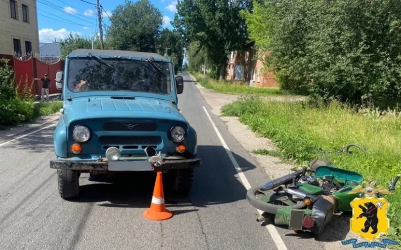 В Ярославле подростки пострадали в ДТП «УАЗа» и мотоцикла
