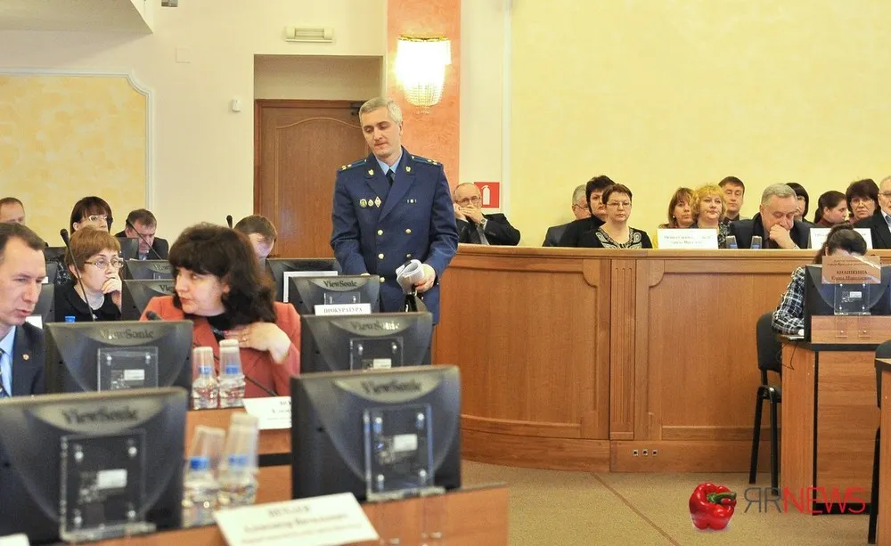 Сегодня в Ярославле депутаты муниципалитета в очередной раз не внесли поправки в скандально известное Постановление № 140