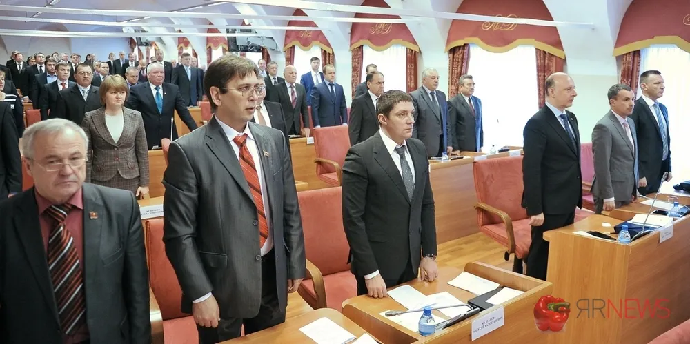 На первом заседании Думы Ярославской области был аншлаг. Фоторепортаж