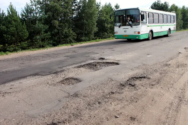 Под Ярославлем продолжат ремонт прусовской дороги