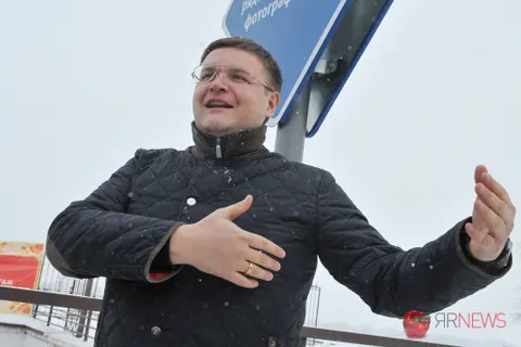 В Ярославле появился новый арт-объект — дорожный знак для фотографирования