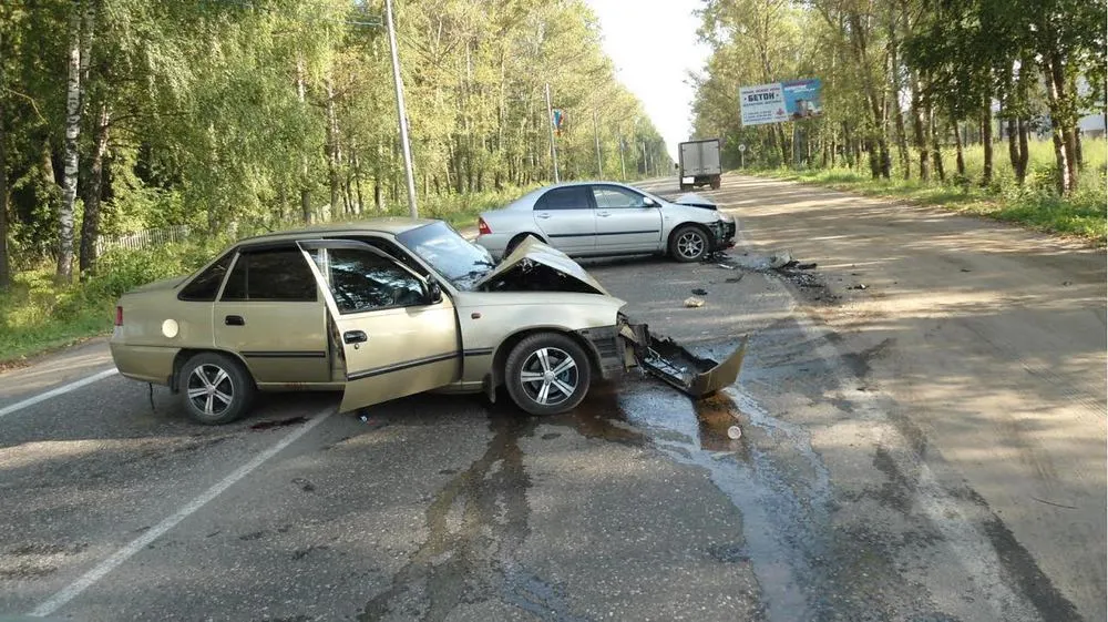 В Переславле «Тойота» выехала на встречку в зоне «обгон запрещен»