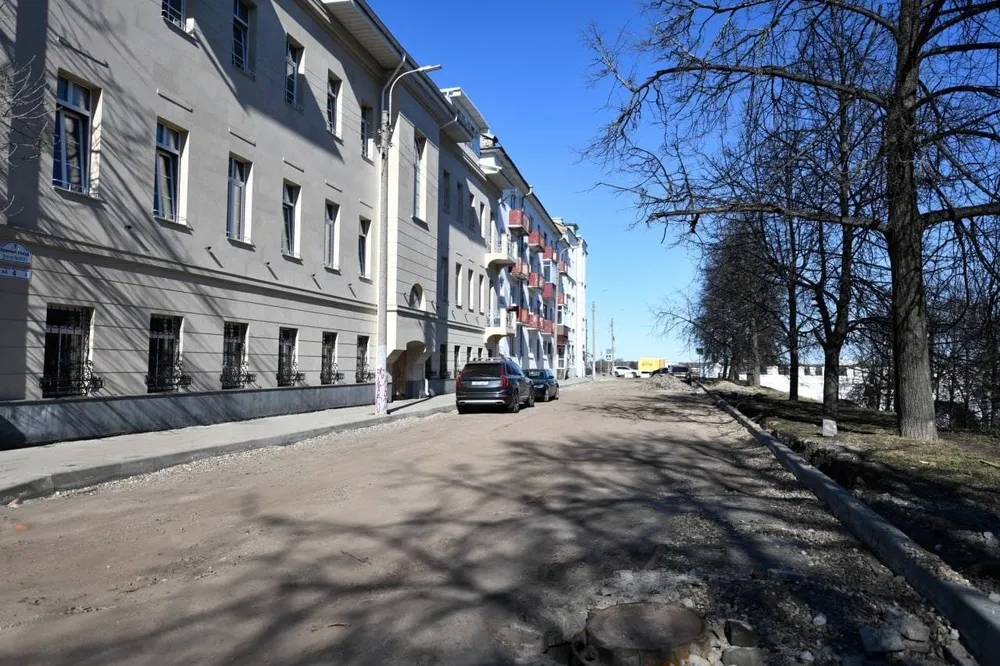 Мэр Ярославля анонсировал завершение ремонта Красного съезда