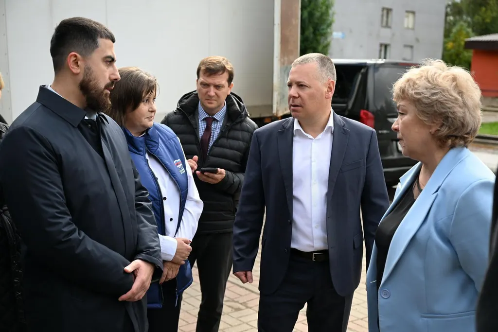 Ярославский губернатор обсудил развитие Тутаевского округа с его жителями