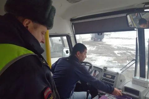  В Ярославле проверили работу маршруток