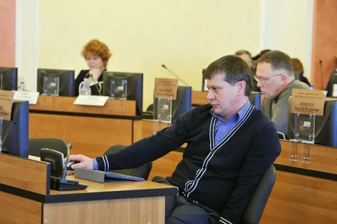 Депутат муниципалитета Ярославля Миша Халтян стал семнадцатым в комиссии по управлению и распоряжению муниципальным имуществом. С фото
