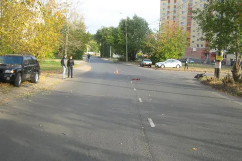 В Ярославле водитель «Субару» сбил 17-летнего подростка на скутере