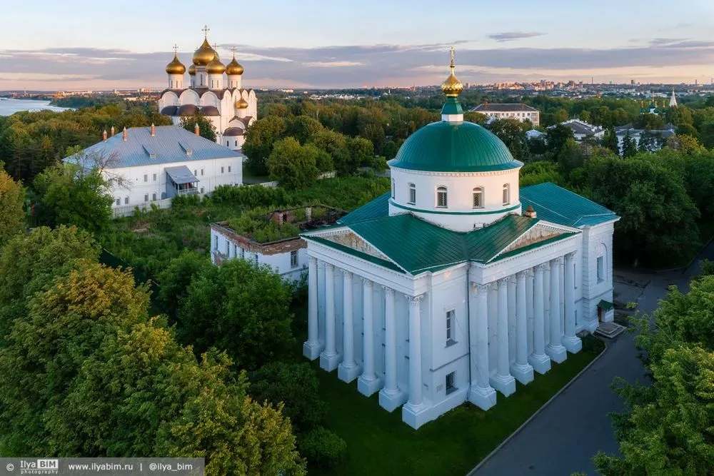 Ярославцы требуют обнародовать проект строительства отеля на Волжской набережной 