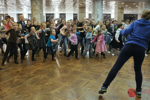Танцоры на фестивале «Навстречу друг другу» в Ярославле прыгали выше головы. Фоторепортаж