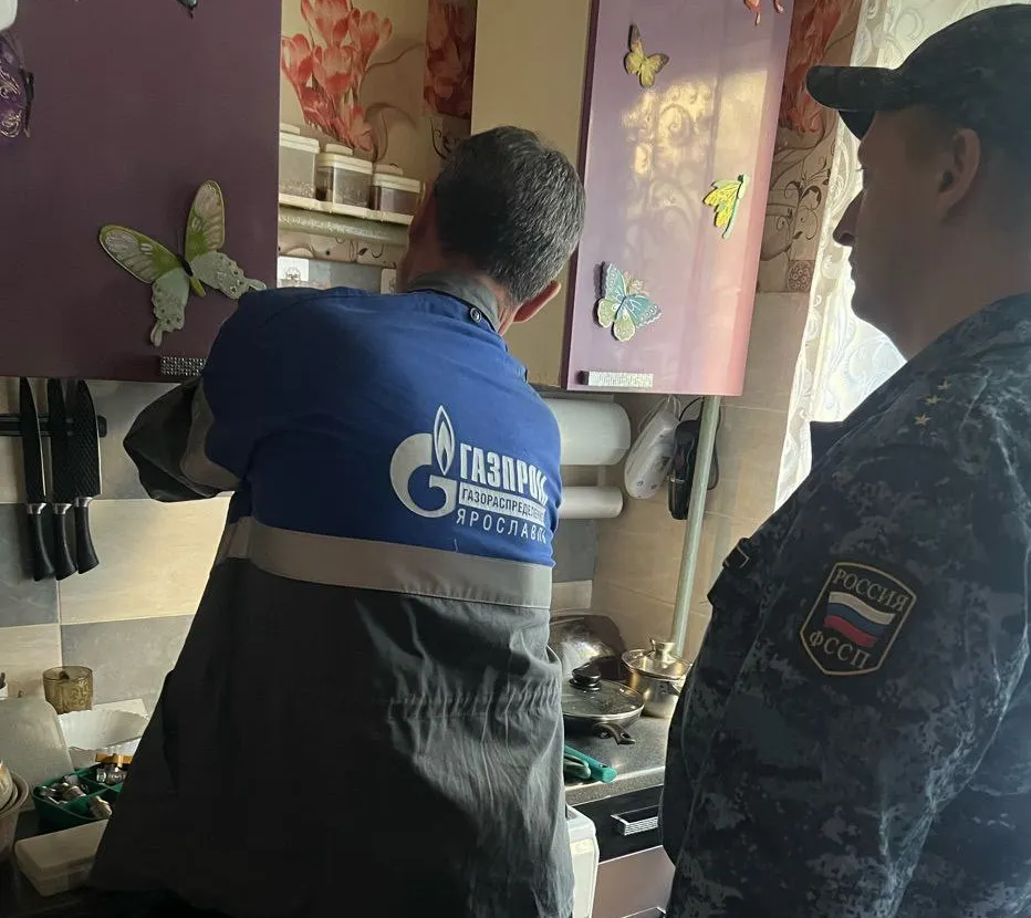 Ярославские приставы заставили брагинцев пустить газовщиков для проверки