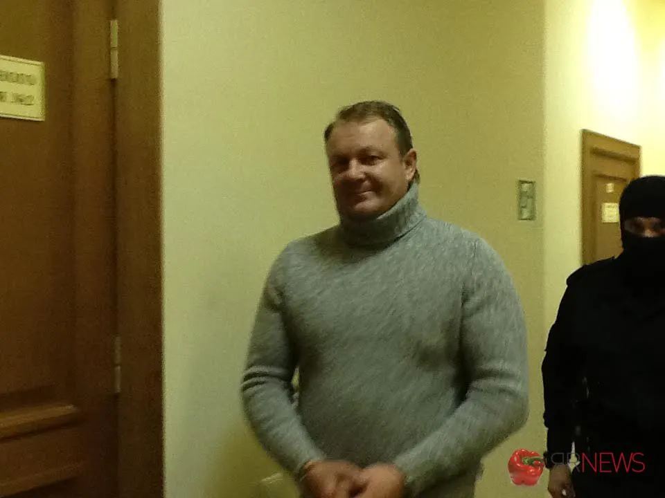 Суд не нашел оснований продлевать Леониду Комарову домашний арест