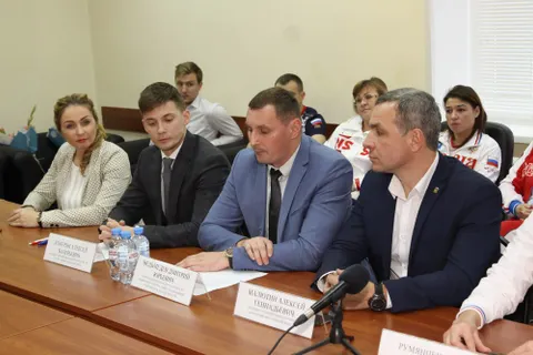 В Ярославле чествовали акробатов, завоевавших награды на чемпионате Европы