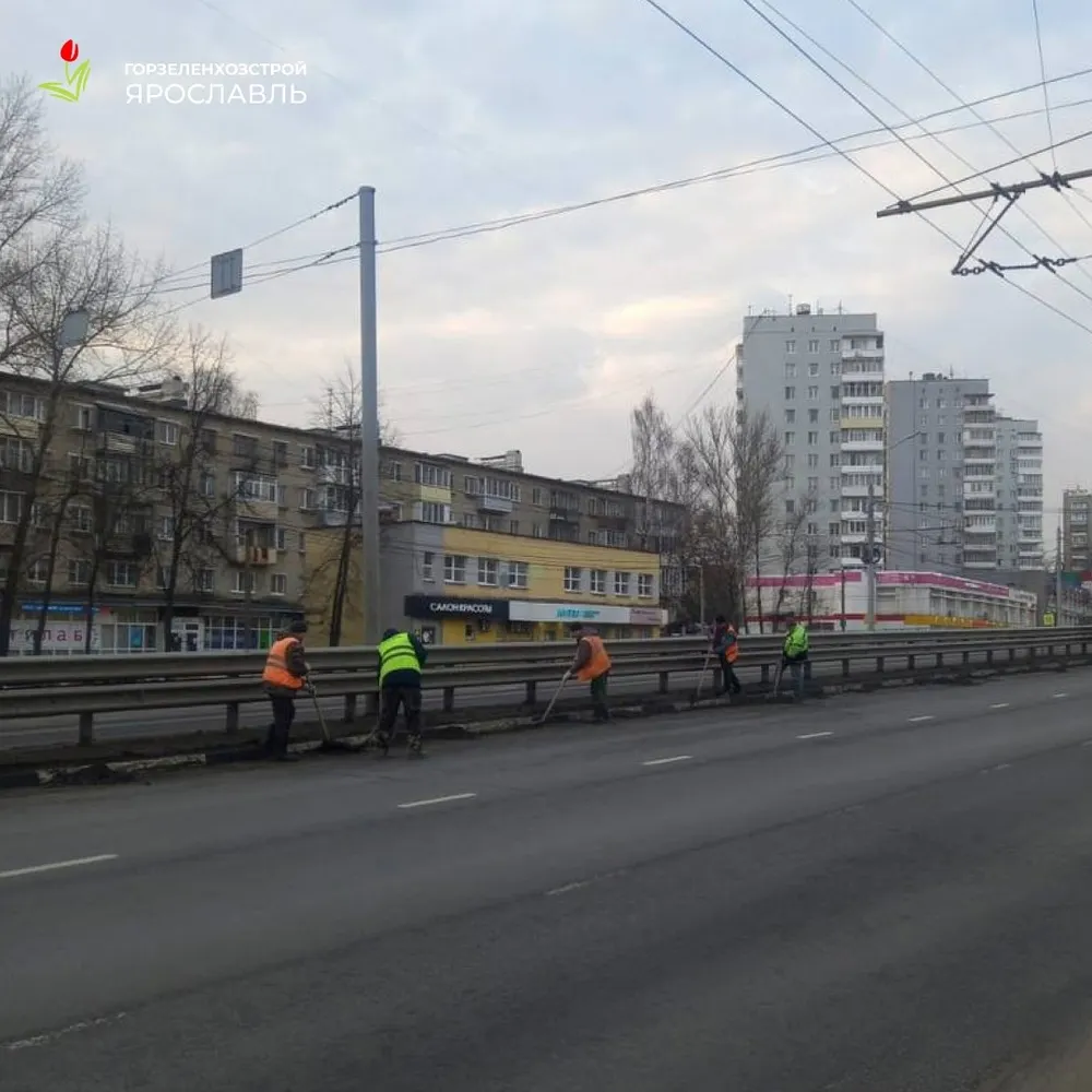 Уборку Московского проспекта в Ярославле перенесли из-за пробок
