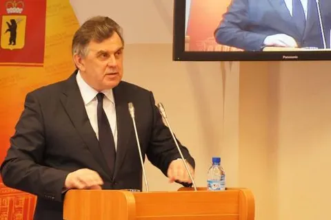 Идет заседание Ярославской областной Думы (с фото)