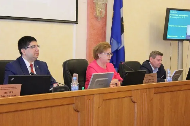Депутаты муниципалитета Ярославля обсудили меры поддержки молодых семей