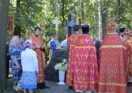 На Туговой горе в Ярославле прошел ежегодный крестный ход