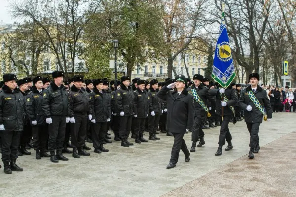 Ярославскому УФССП первому среди территориальных управлений вручено знамя