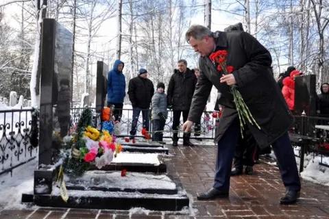 В Ярославле в День защитника Отечества прошли праздничные мероприятия