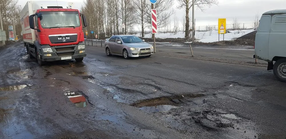 Прокуратура Ярославля через суд требует отремонтировать Суринский путепровод