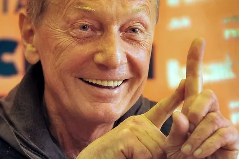 Умер Михаил Задорнов
