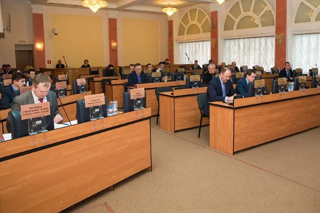 Депутаты муниципалитета Ярославля решали вопросы благоустройства города