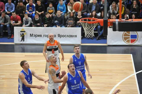 Ярославский «Буревестник» выиграл у ставропольского «Динамо»