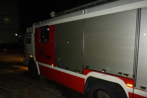 Ночью в Ярославле горел автомобиль