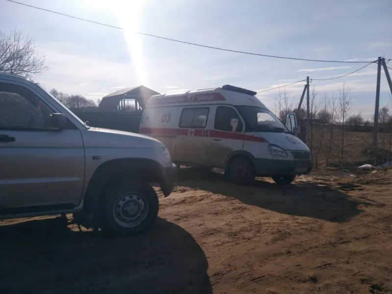 Внештатный инспектор ГИМС спас восемь рыбаков на Рыбинском водохранилище