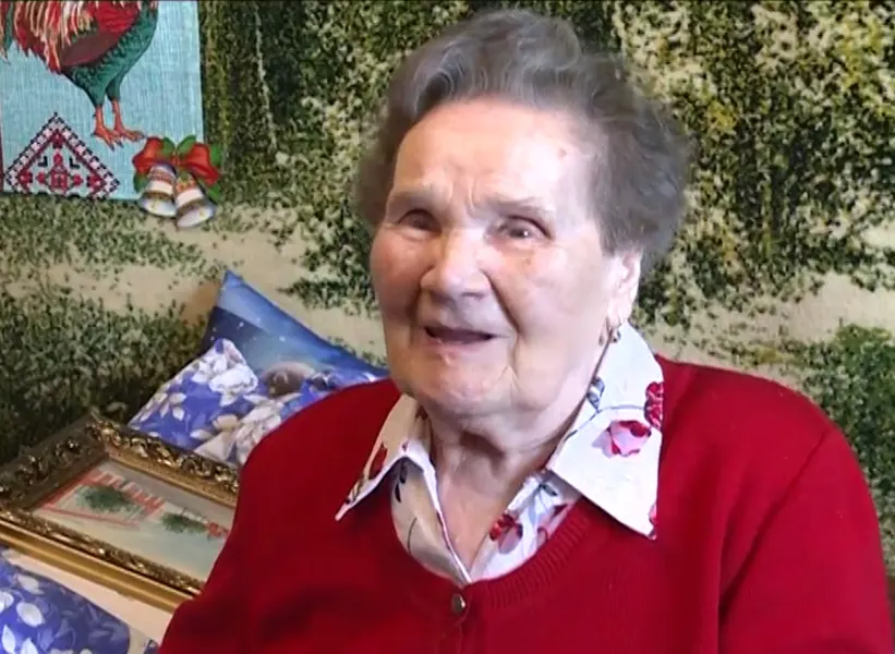 В Ярославле заслуженный учитель отмечает 90-летний юбилей