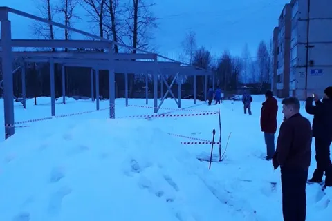 В Рыбинске восьмилетняя девочка провалилась в открытый колодец