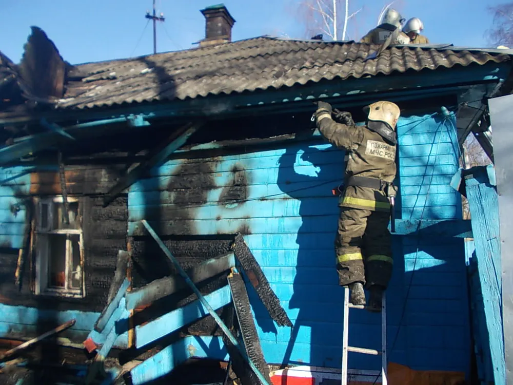 В Угличе на пожаре утром погиб человек