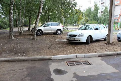Ярославские власти контролируют ход благоустройства во дворах многоквартирных домов